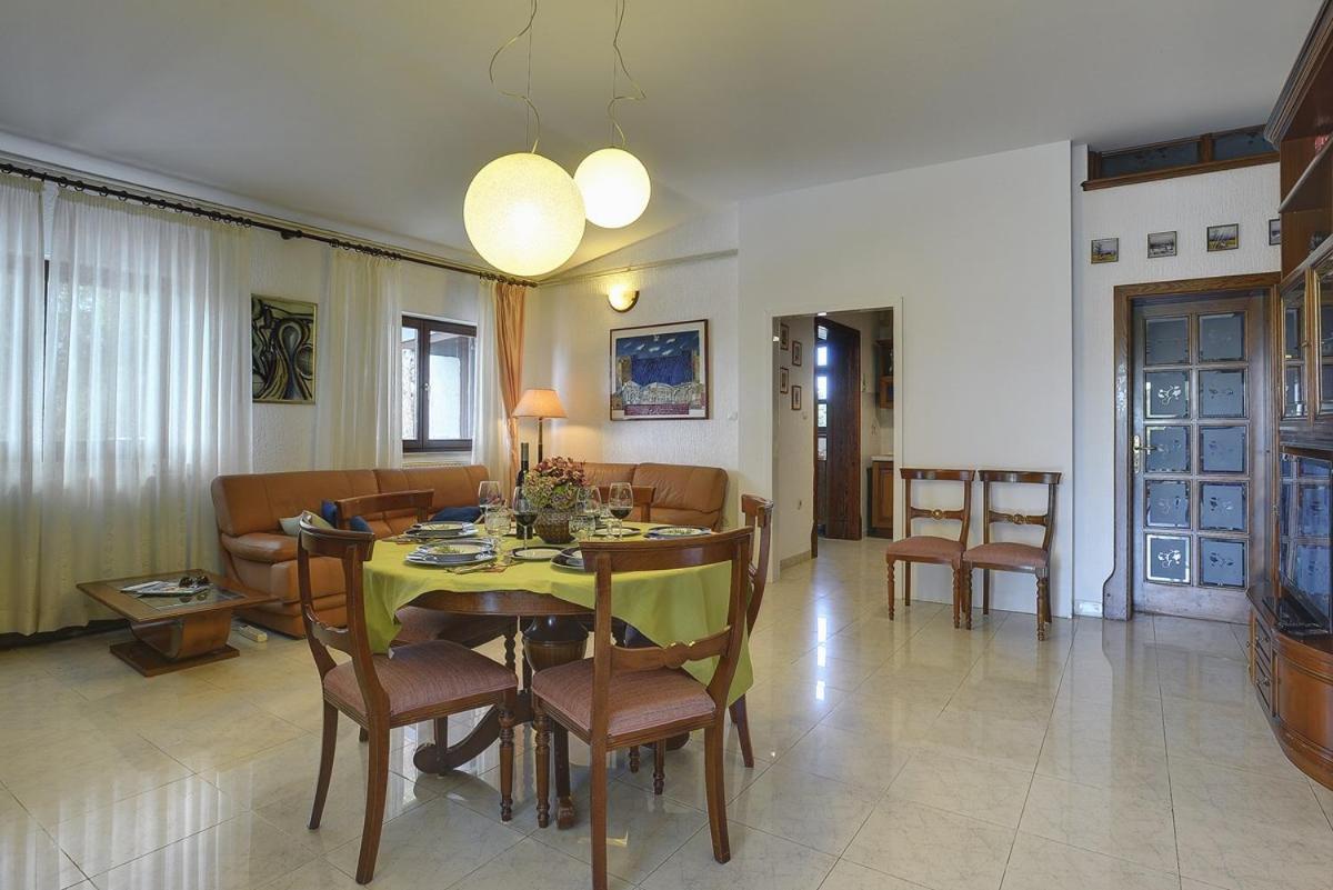 Villa Mima Banjole Exteriör bild